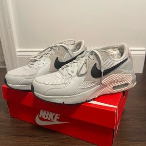 Nike Air Max Sneakers - Grey, light pink & black
